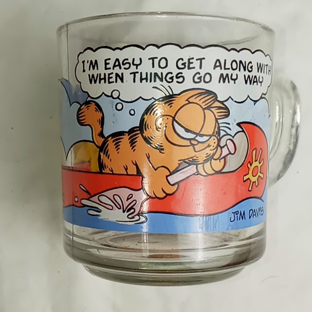 Vintage 1978 Jim Davis Garfield comic cartoon mug
